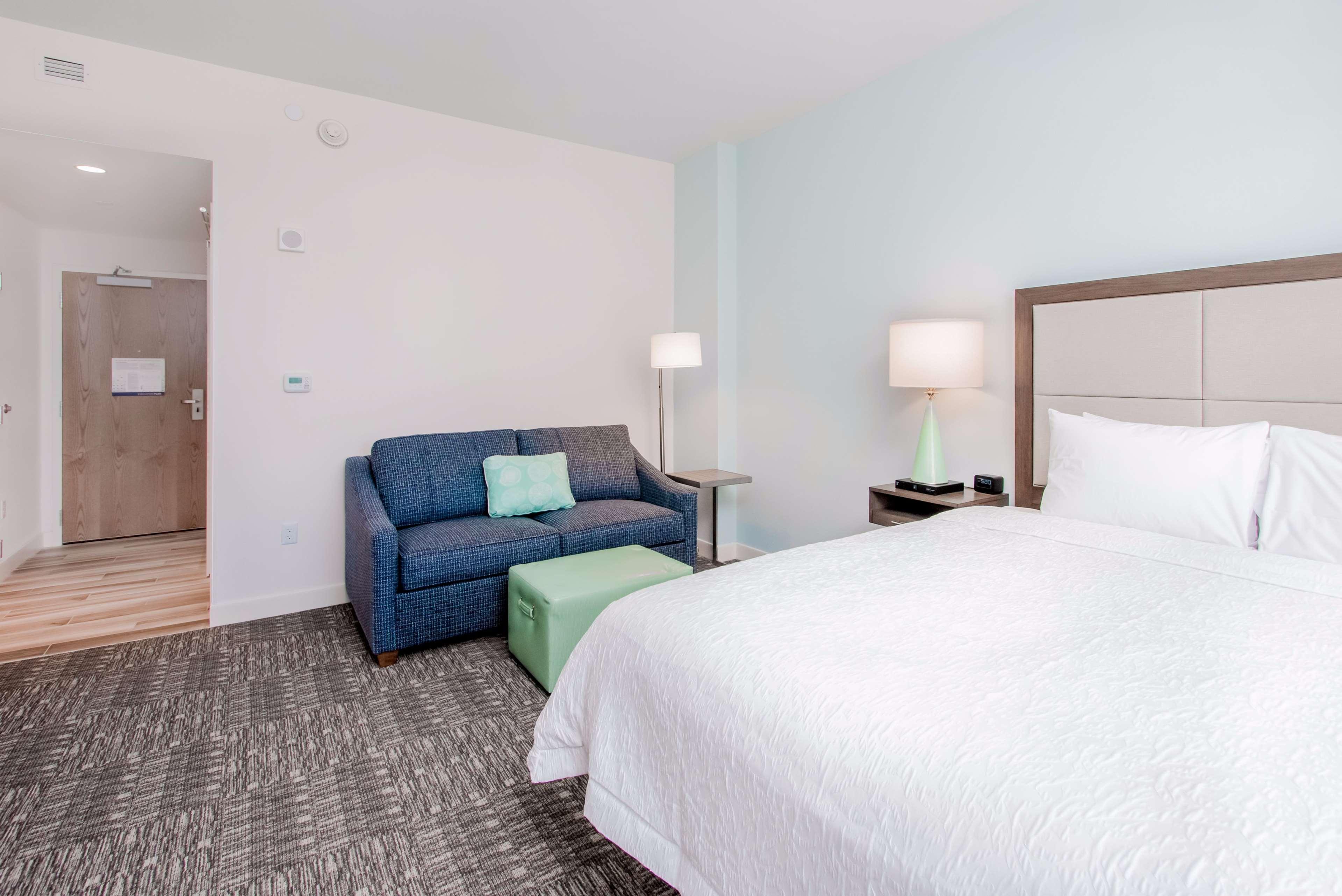 Hampton Inn & Suites Panama City Beach-Beachfront Экстерьер фото