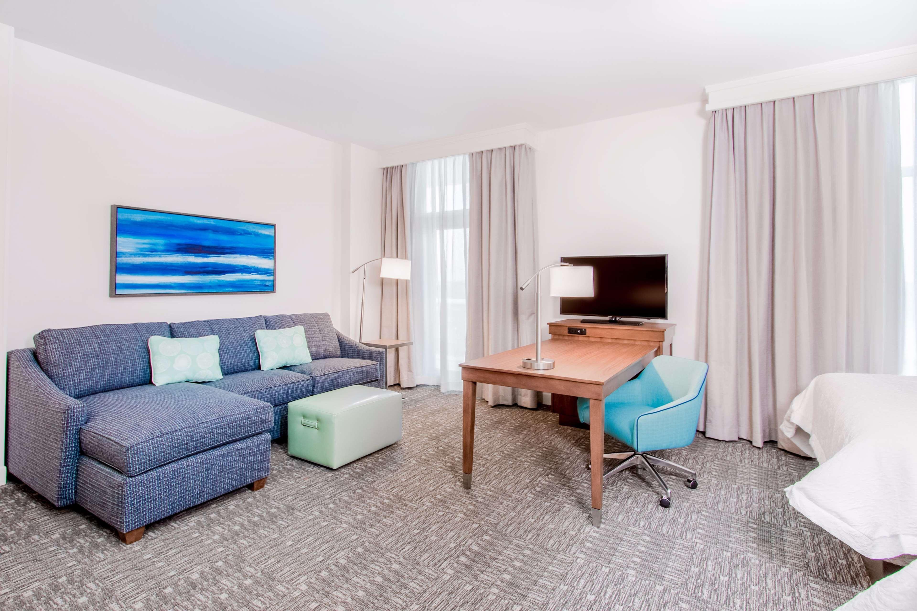 Hampton Inn & Suites Panama City Beach-Beachfront Экстерьер фото