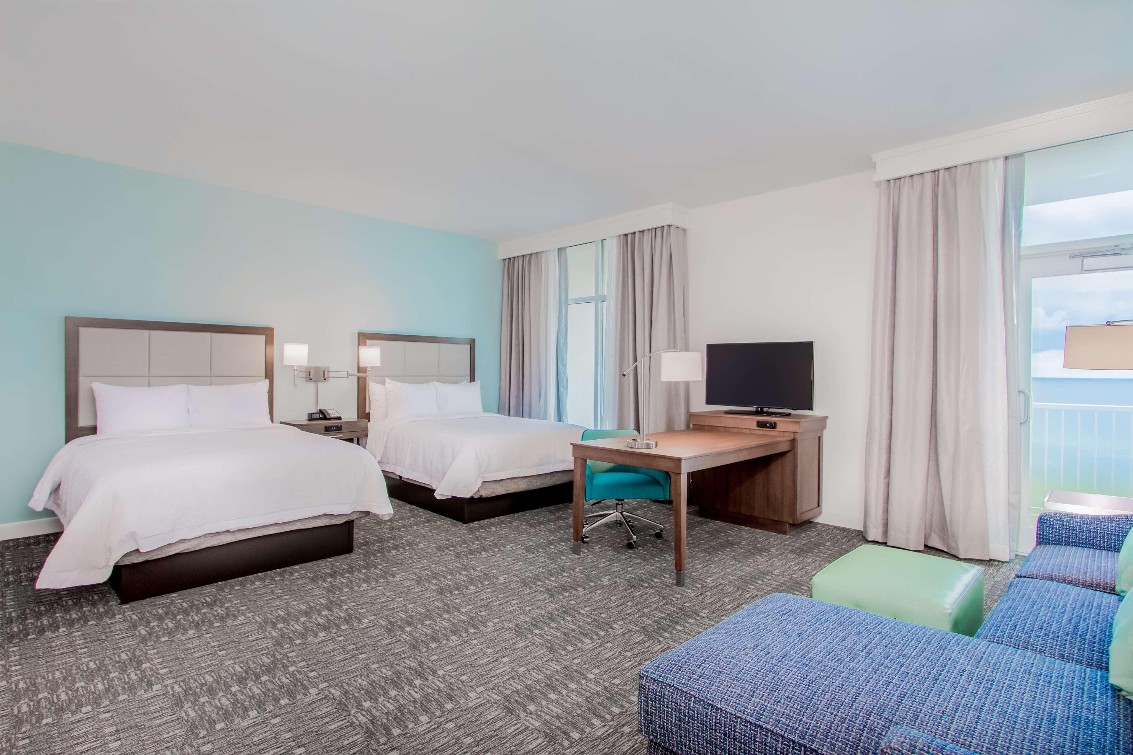 Hampton Inn & Suites Panama City Beach-Beachfront Экстерьер фото