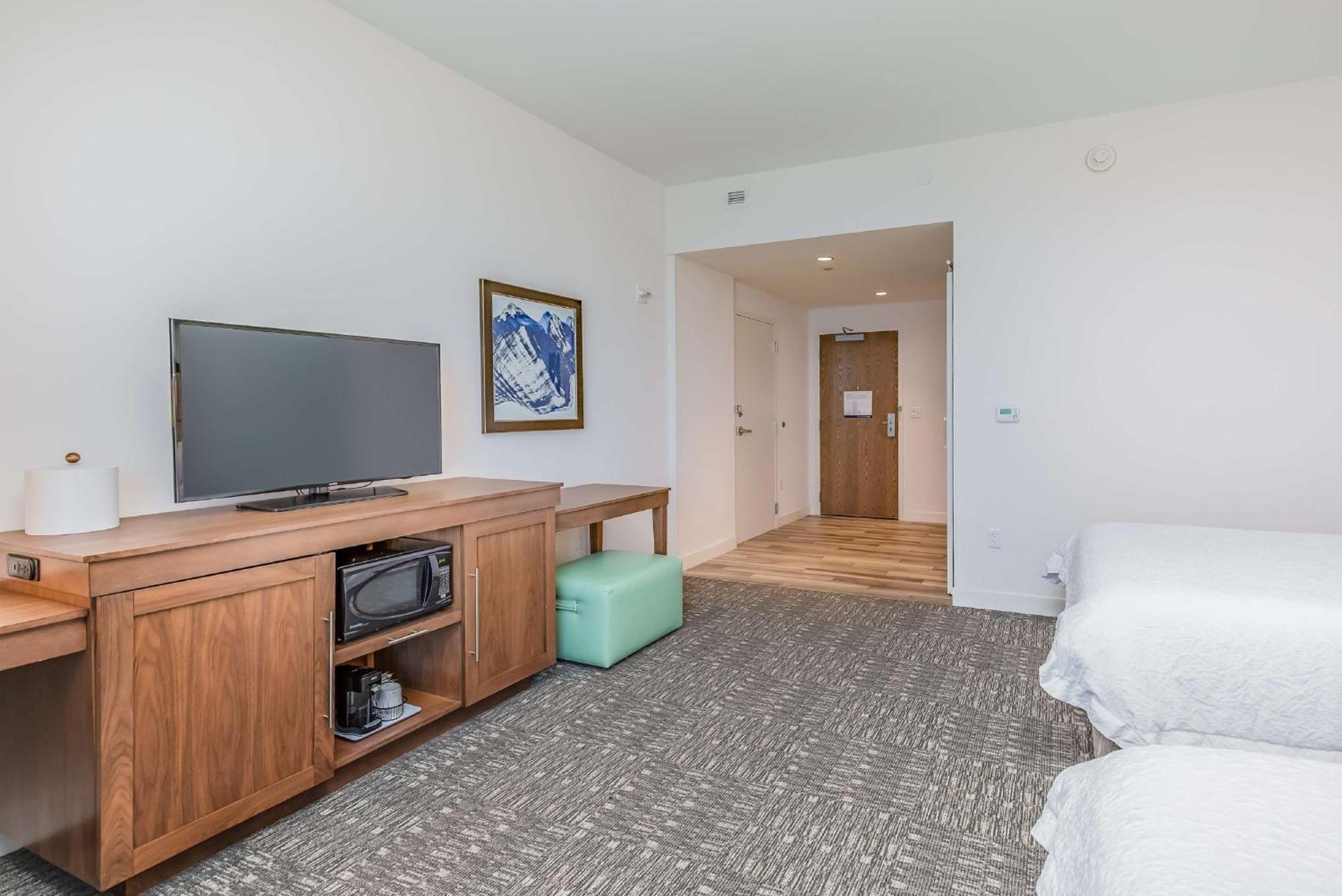 Hampton Inn & Suites Panama City Beach-Beachfront Экстерьер фото