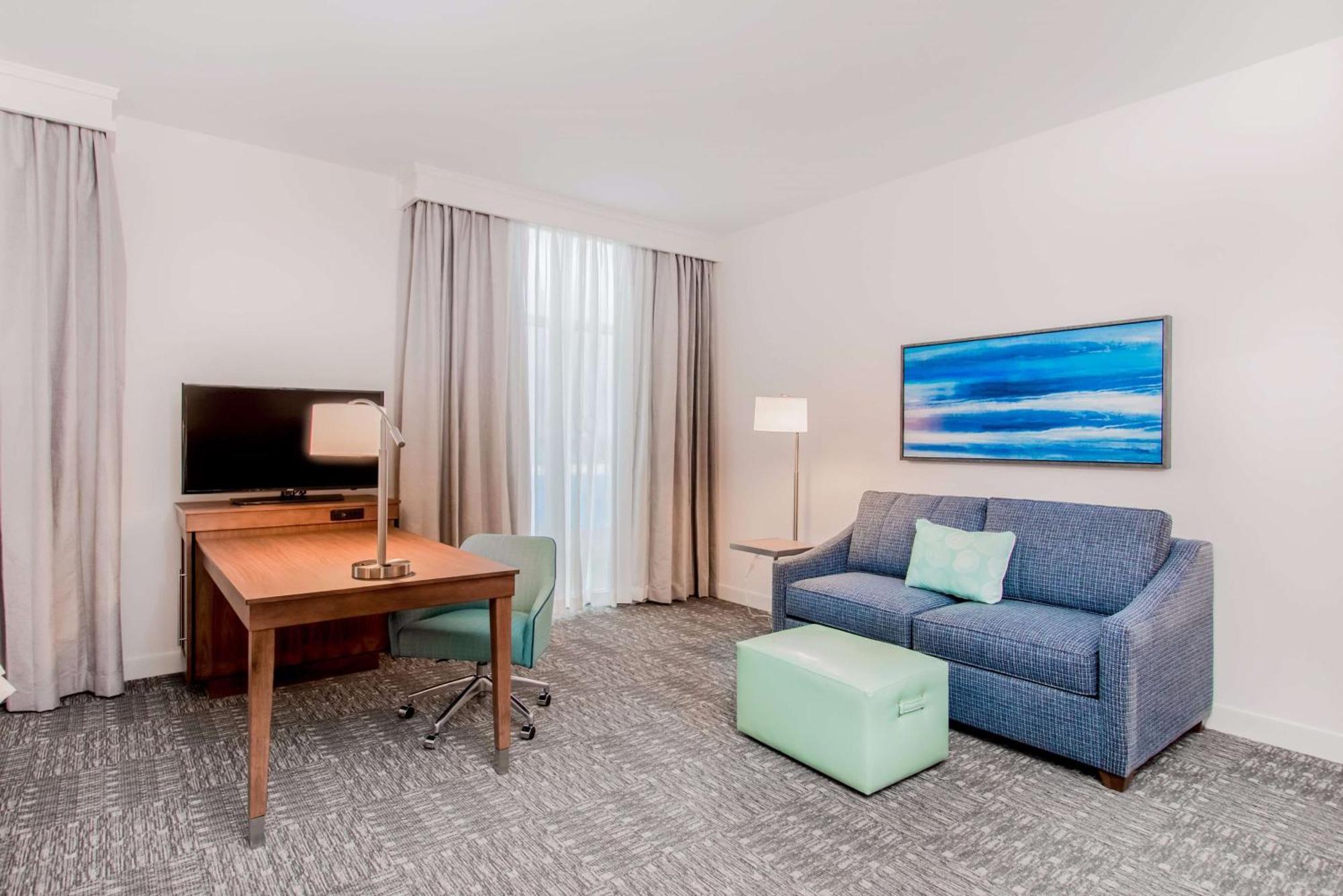 Hampton Inn & Suites Panama City Beach-Beachfront Экстерьер фото