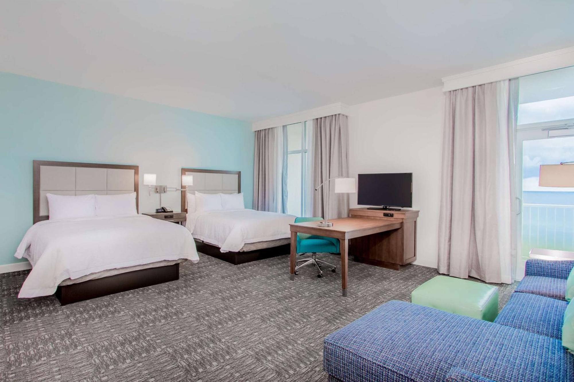 Hampton Inn & Suites Panama City Beach-Beachfront Экстерьер фото