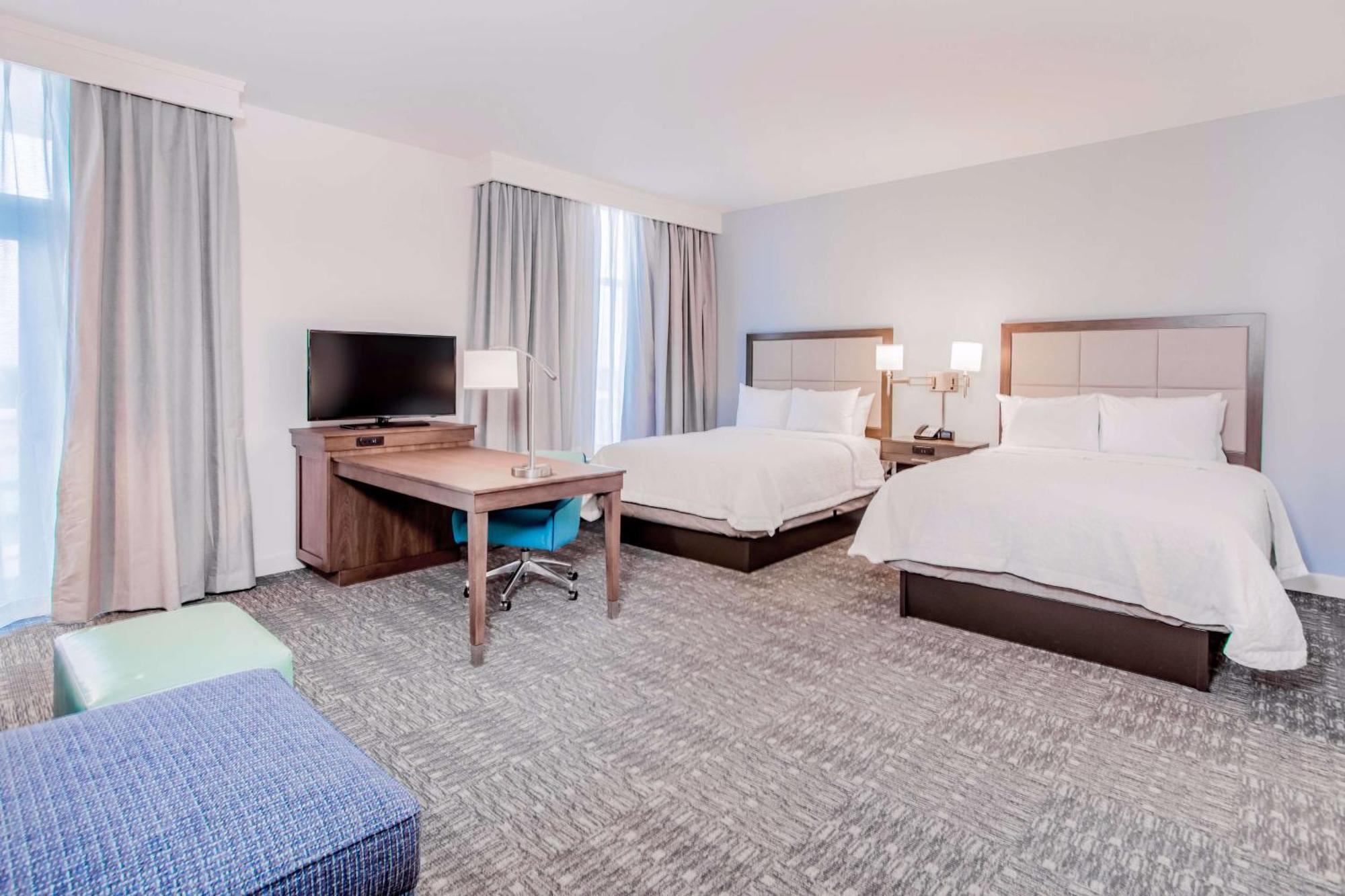 Hampton Inn & Suites Panama City Beach-Beachfront Экстерьер фото
